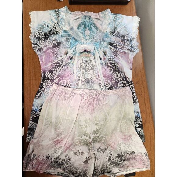 Unity Sleep SET MEDIUM pastel short sleeved top and shorts - Picture 4 of 9